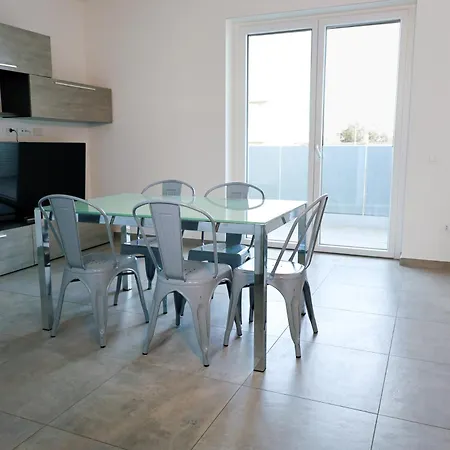 Beira Mar - بيت للعطل *